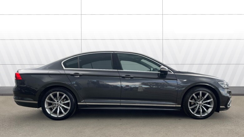 Volkswagen Passat 1.5 TSI EVO R-Line 4dr DSG Petrol Saloon